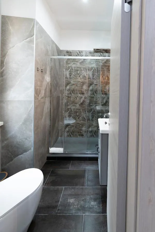 Catone Luxury Rooms Roma Alojamento de Acomodação e Pequeno-almoço