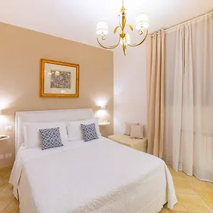 Dionisio 3*, Таормина Италия