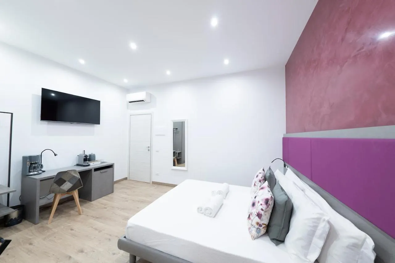 Bed & Breakfast Catone Luxury Rooms Rome Italy