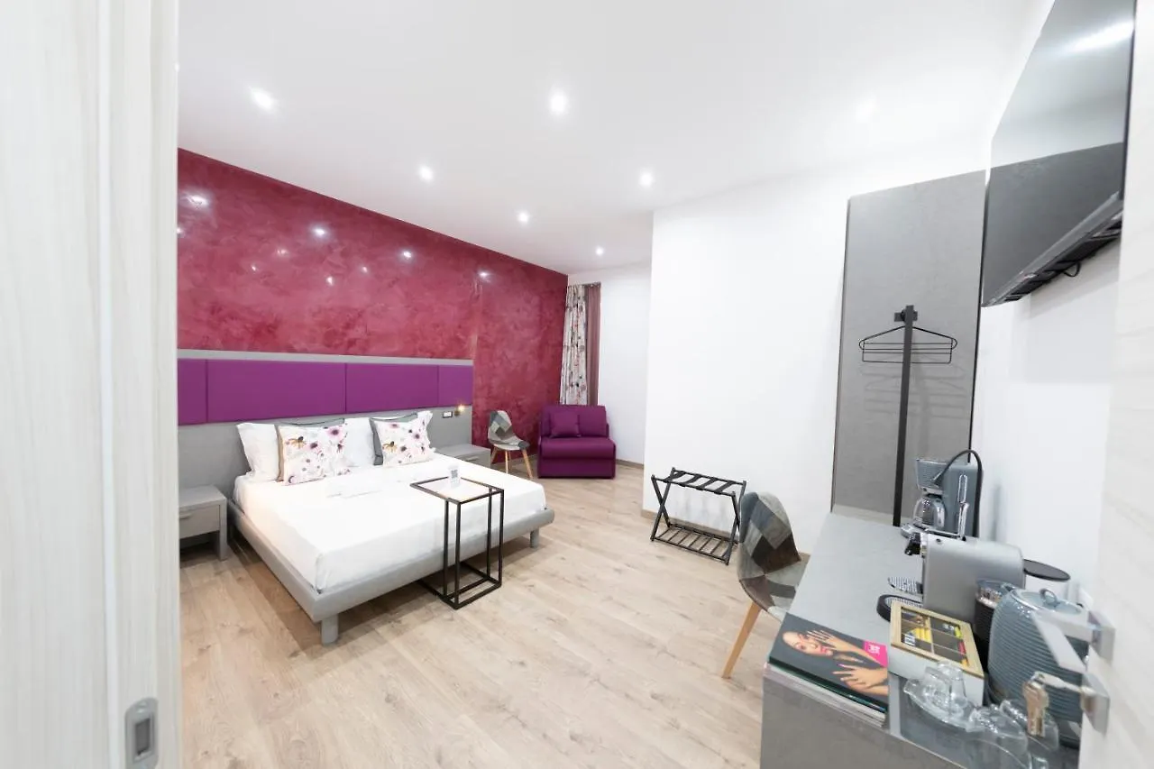 Bed & Breakfast Catone Luxury Rooms Rome