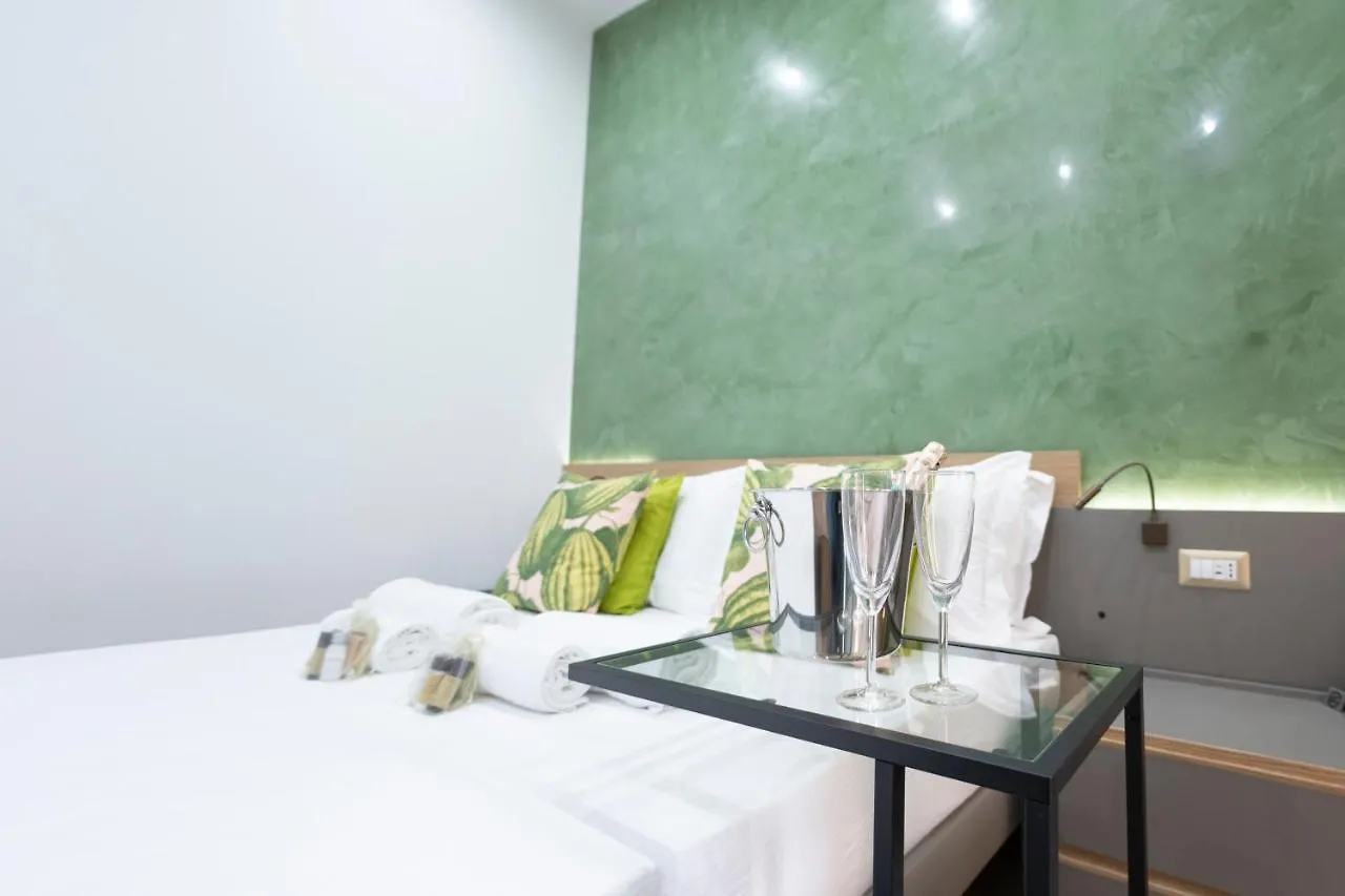 Catone Luxury Rooms Rome Italy