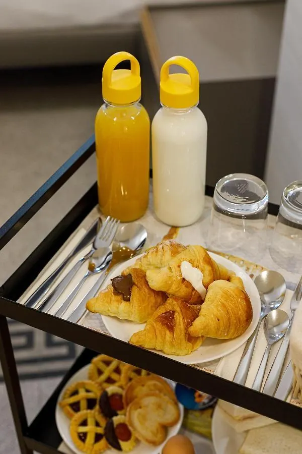 Bed & Breakfast Catone Luxury Rooms Rome