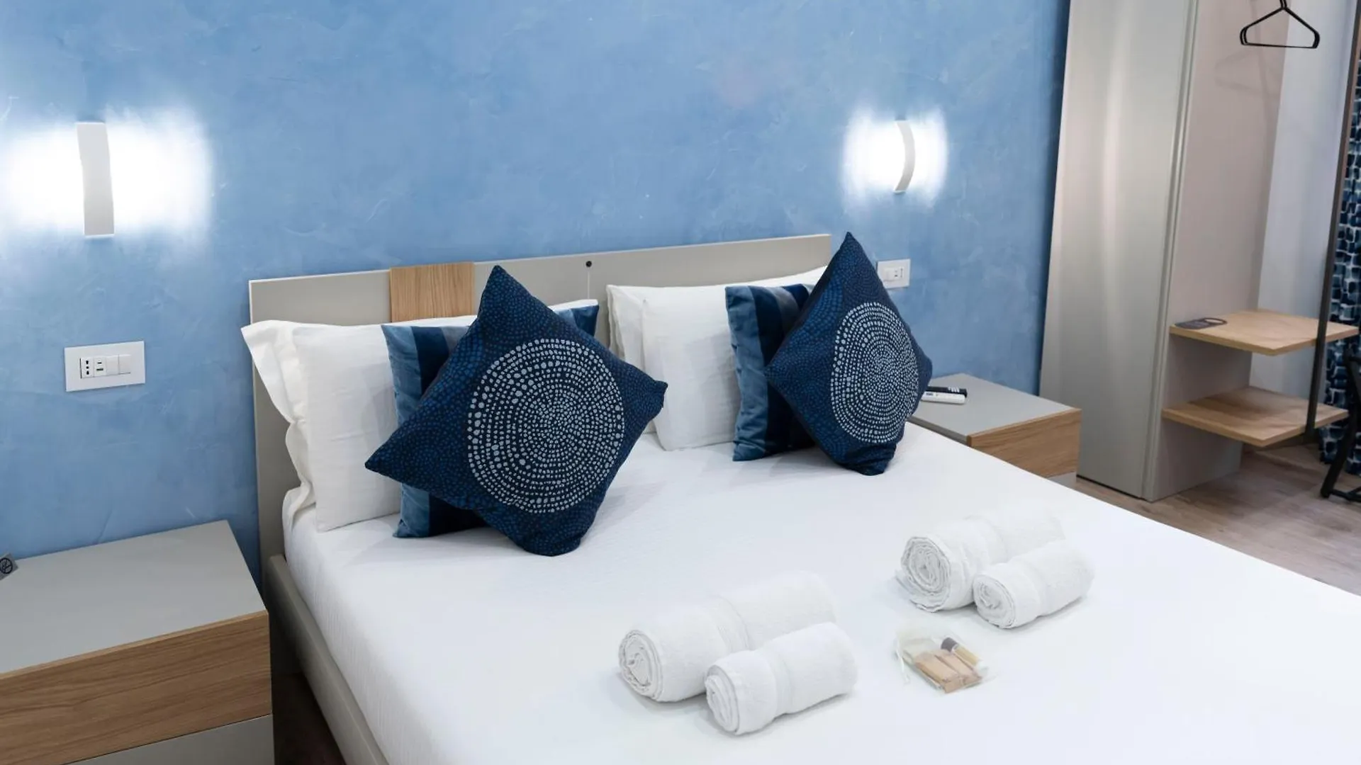 Catone Luxury Rooms Rome