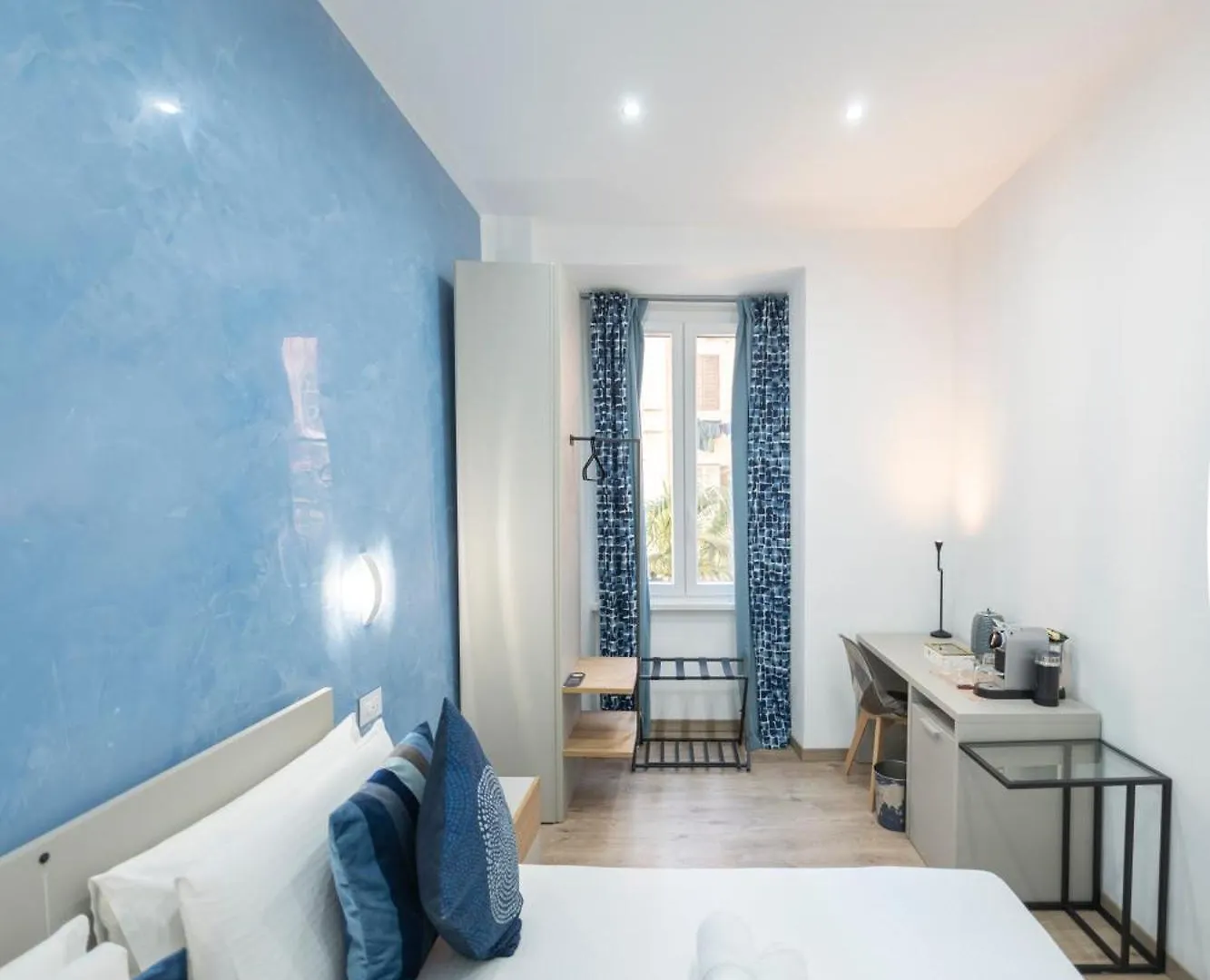 Bed & Breakfast Catone Luxury Rooms Rome Italy