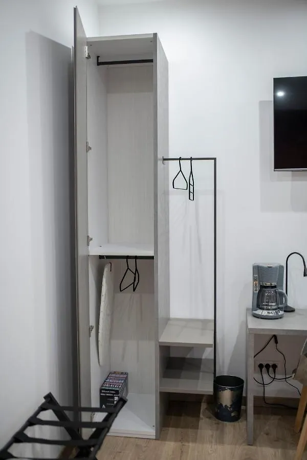 Catone Luxury Rooms Rome Italy